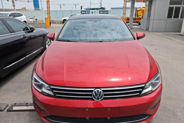 Used Volkswagen Lamando 2018 280TSI DSG Luxury Edition Front