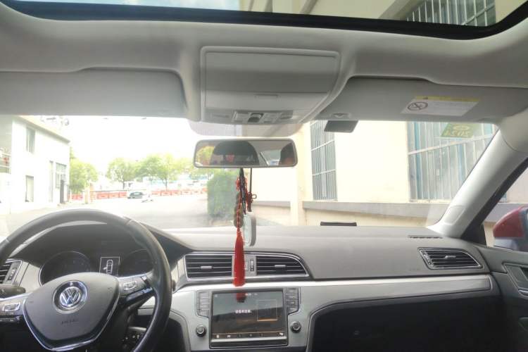 Used Volkswagen Lamando 2018 280TSI DSG Comfort Edition Headliner