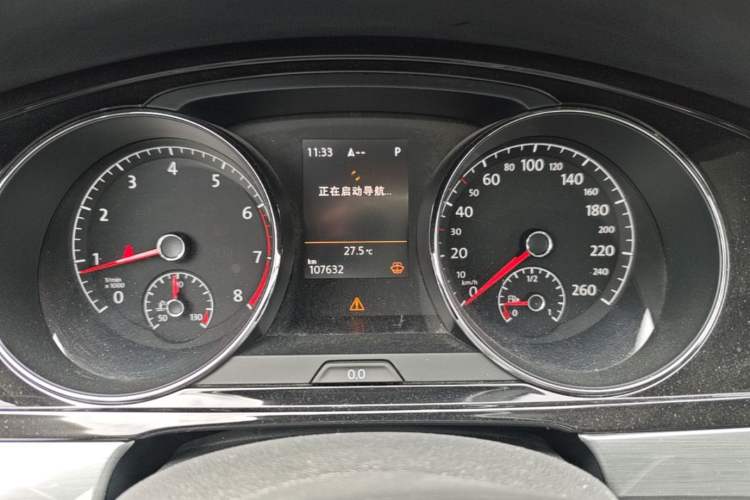 Used Volkswagen Lamando 2018 280TSI DSG Luxury Edition Instrument Cluster