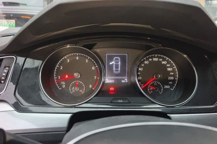 Used Volkswagen Lamando 2018 280TSI DSG Comfort Edition Instrument Cluster