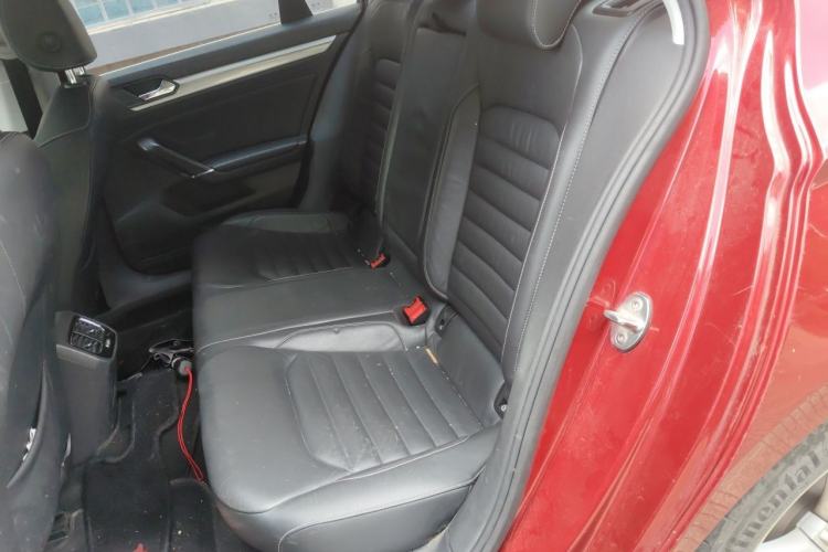 Used Volkswagen Lamando 2018 280TSI DSG Comfort Edition Left Rear Seat