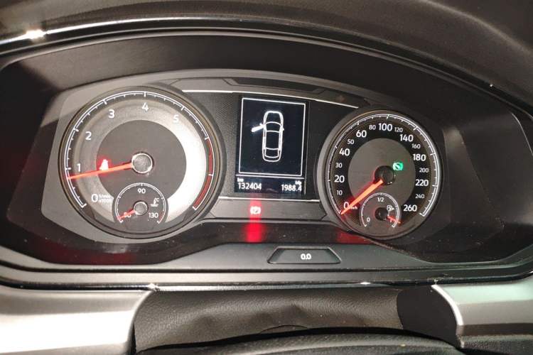 Used Volkswagen Lamando 2018 230TSI DSG Fashion Edition Odometer Close Up