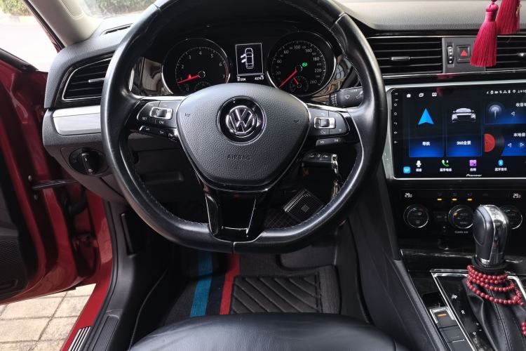 Used Volkswagen Lamando 2018 280TSI DSG Comfort Edition Steering Wheel