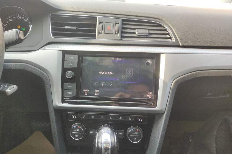 Used Volkswagen Lamando 2018 230TSI DSG Fashion Edition Audio And AC Panel