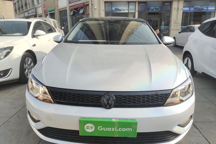 Used Volkswagen Lamando 2018 230TSI DSG Fashion Edition Front