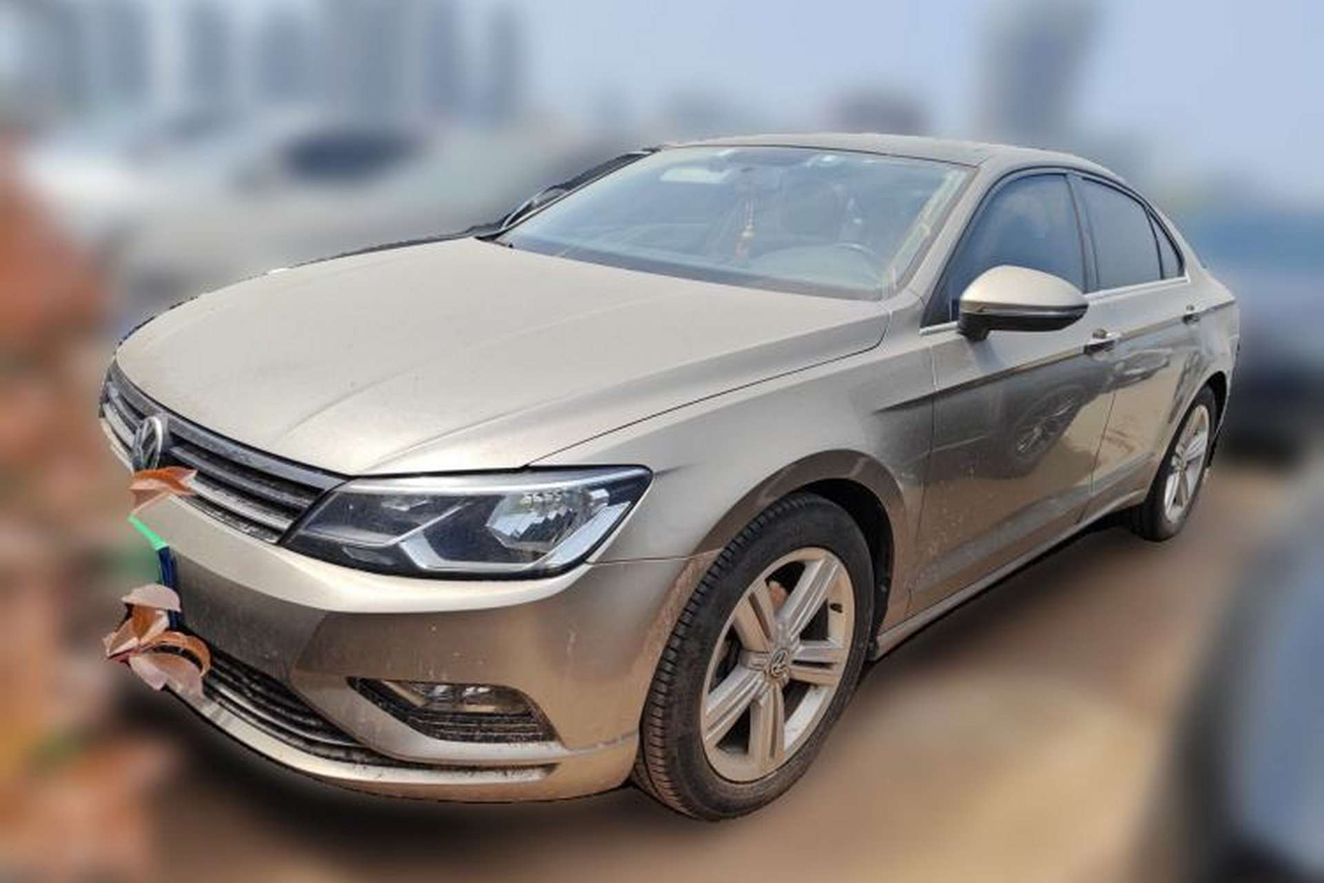 Used Volkswagen Lamando 2018 280TSI DSG Comfort Edition Front Left 45 Deg