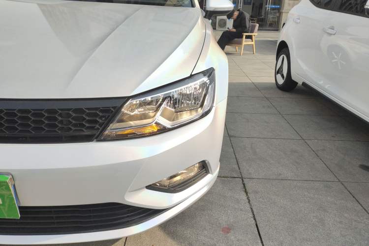 Used Volkswagen Lamando 2018 230TSI DSG Fashion Edition Left Front Headlight