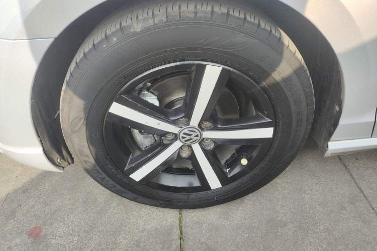 Used Volkswagen Lamando 2018 230TSI DSG Fashion Edition Left Front Wheel Hub