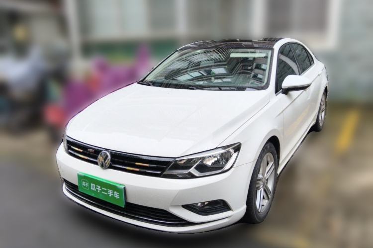 Used Volkswagen Lamando 2018 280TSI DSG Comfort Edition Guazi used car, China used car export, Used car for sale, Used  cars, Cheapest cars for sale