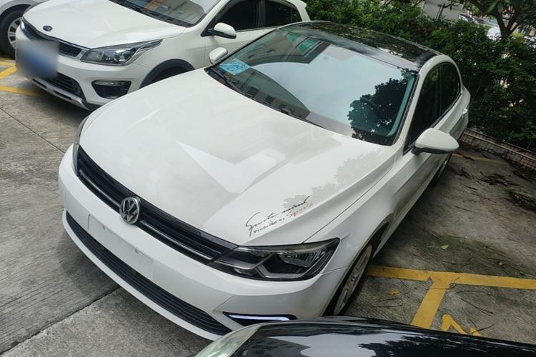 Used Volkswagen Lamando 2018 230TSI DSG Fashion Edition Guazi used car, China used car export, Used car for sale, Used cars, Cheapest cars for sale