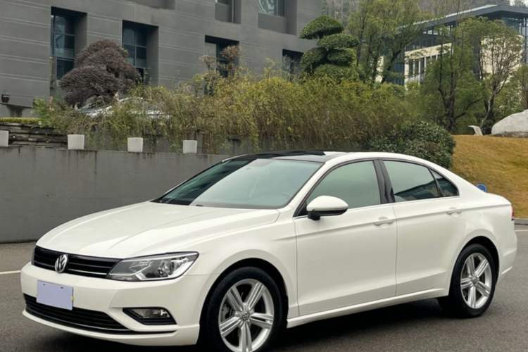 Ojetý Volkswagen Lamando 2018 280TSI DSG Comfort Edition Guazi used car, China used car export, Used car for sale, Used  cars, Cheapest cars for sale