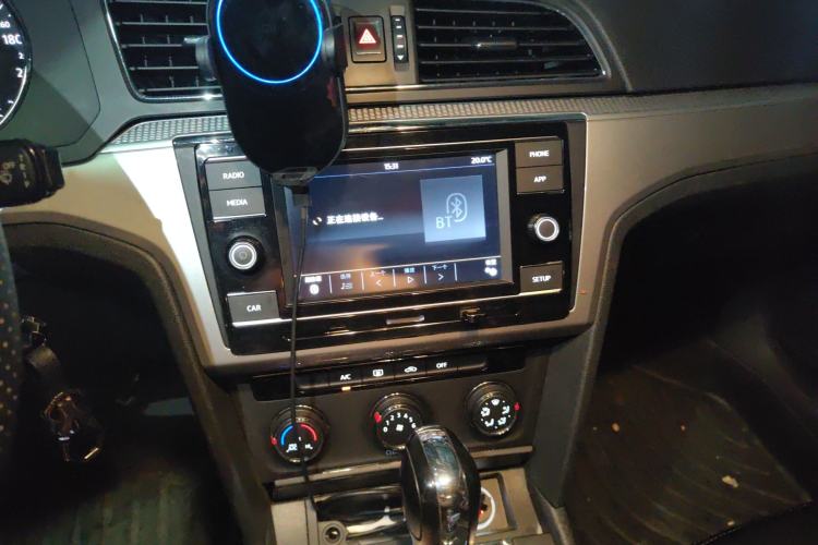 Used Volkswagen Lamando 2018 230TSI DSG Fashion Edition Audio And AC Panel