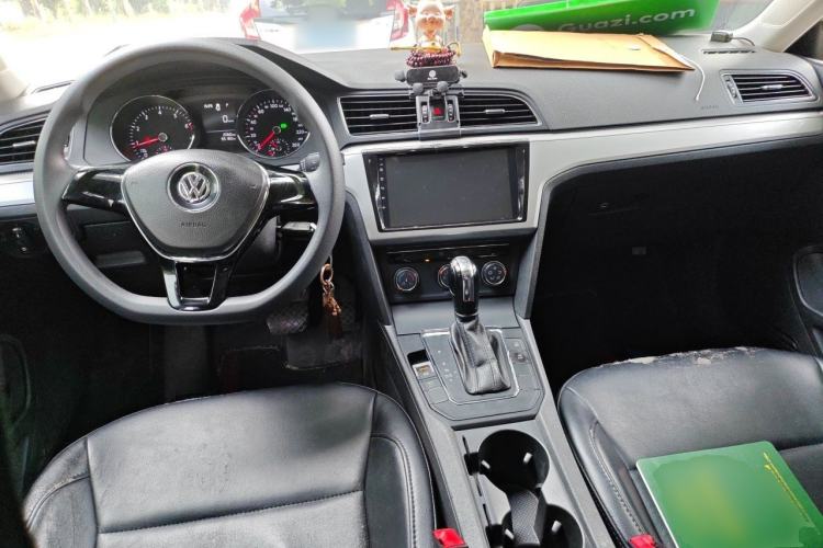 Used Volkswagen Lamando 2018 230TSI DSG Fashion Edition Center Console