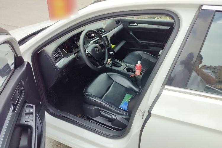 Used Volkswagen Lamando 2018 230TSI DSG Fashion Edition Driver Seat