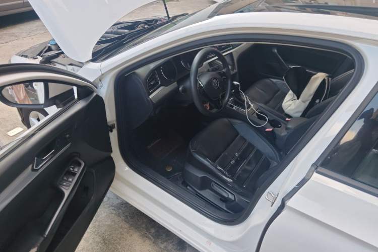 Used Volkswagen Lamando 2018 230TSI DSG Fashion Edition Driver Seat