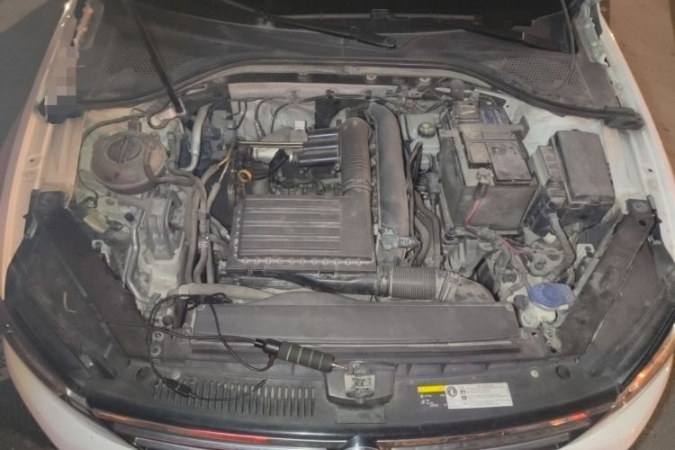 Used Volkswagen Lamando 2018 280TSI DSG Comfort Edition Engine Bay