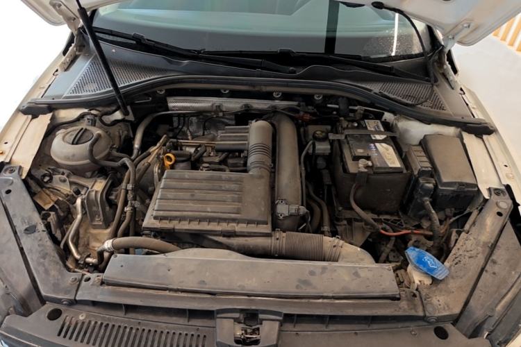 Used Volkswagen Lamando 2018 230TSI DSG Fashion Edition Engine Bay