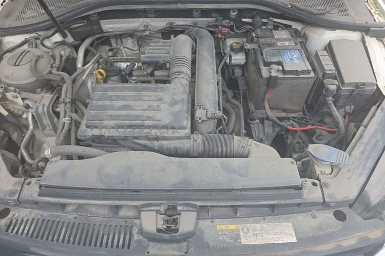 Used Volkswagen Lamando 2018 230TSI DSG Fashion Edition Engine Bay
