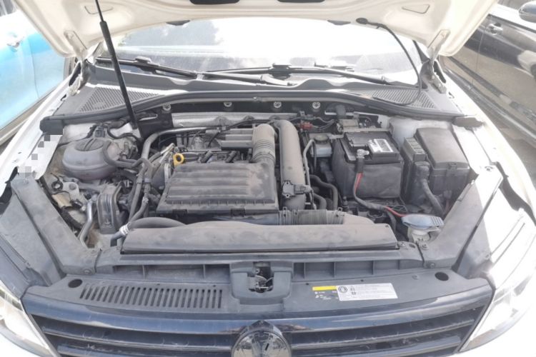 Used Volkswagen Lamando 2018 230TSI DSG Fashion Edition Engine Bay
