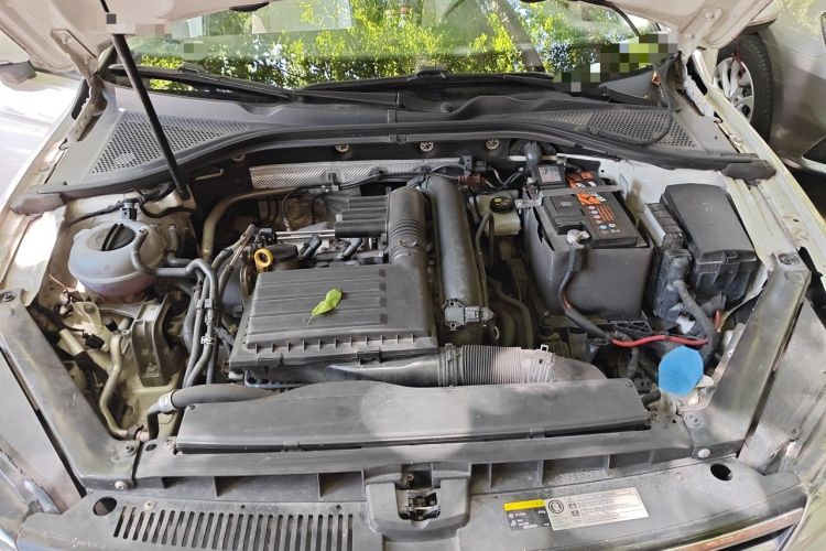 Used Volkswagen Lamando 2018 230TSI DSG Fashion Edition Engine Bay