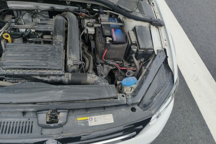 Used Volkswagen Lamando 2018 230TSI DSG Fashion Edition Engine Bay Left