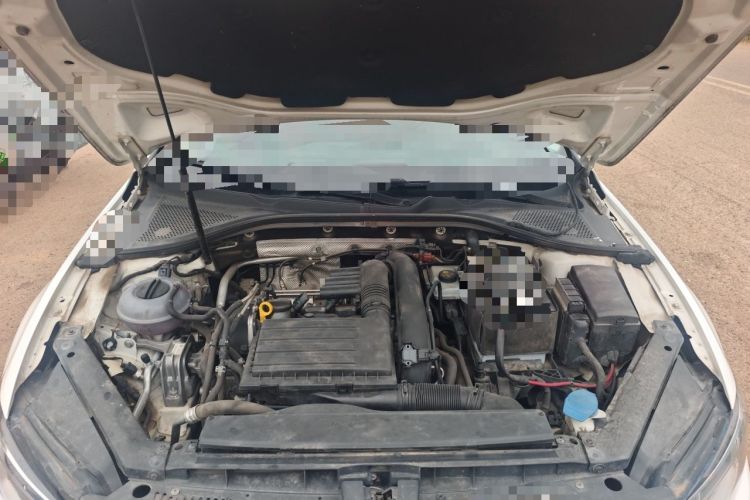 Used Volkswagen Lamando 2018 230TSI DSG Fashion Edition Engine Bay
