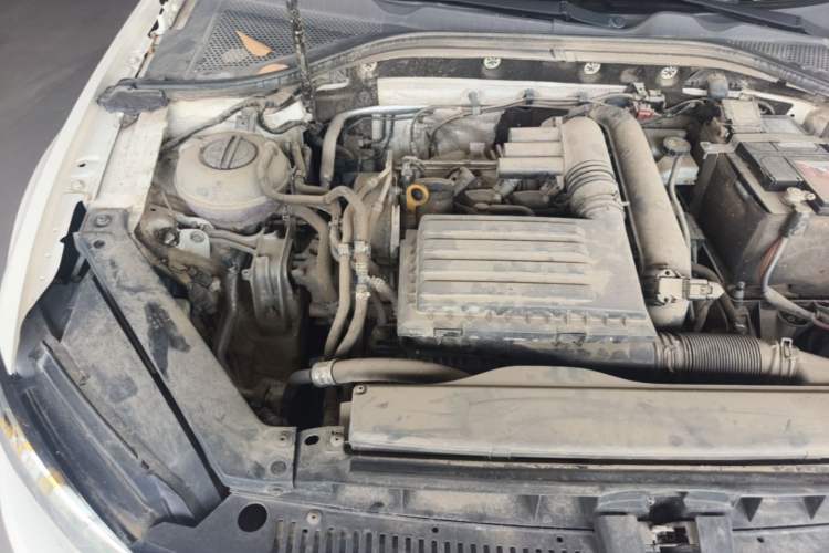 Used Volkswagen Lamando 2018 230TSI DSG Fashion Edition Engine Bay Right