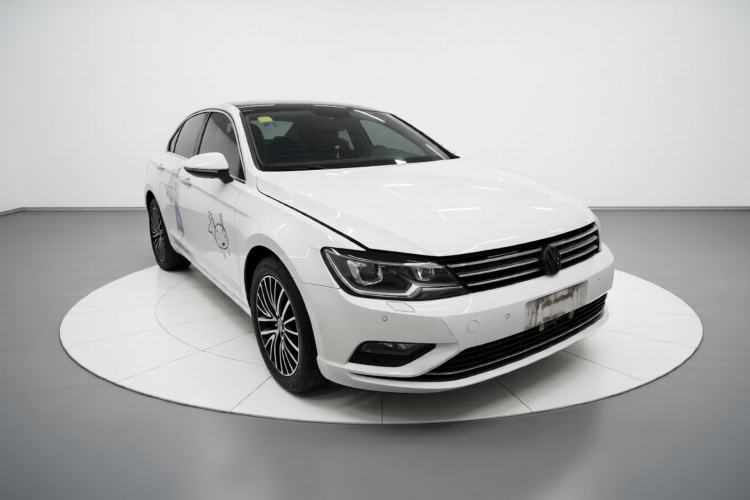 Used Volkswagen Lamando 2018 280TSI DSG Luxury Edition Exterior 1