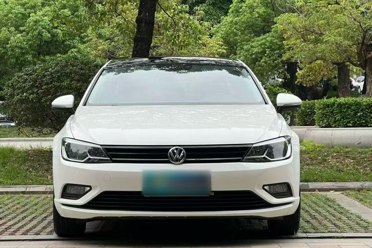 Used Volkswagen Lamando 2018 230TSI DSG Fashion Edition Exterior 1