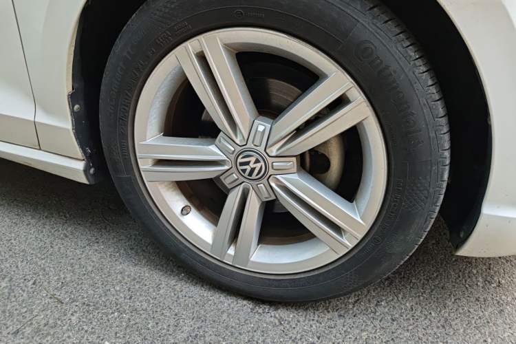 Used Volkswagen Lamando 2018 280TSI DSG Comfort Edition Exterior 1