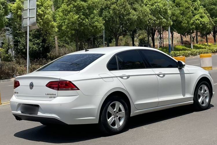 Used Volkswagen Lamando 2018 230TSI DSG Fashion Edition Exterior 10