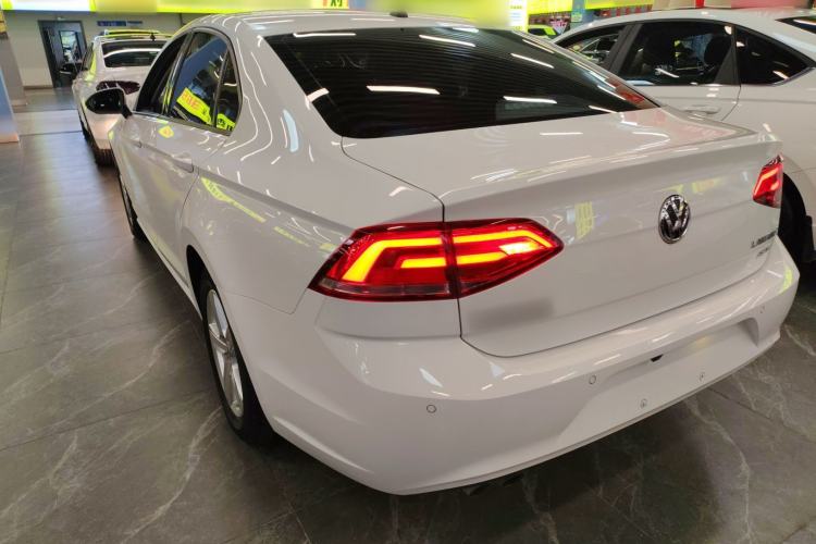Used Volkswagen Lamando 2018 230TSI DSG Fashion Edition Exterior 2