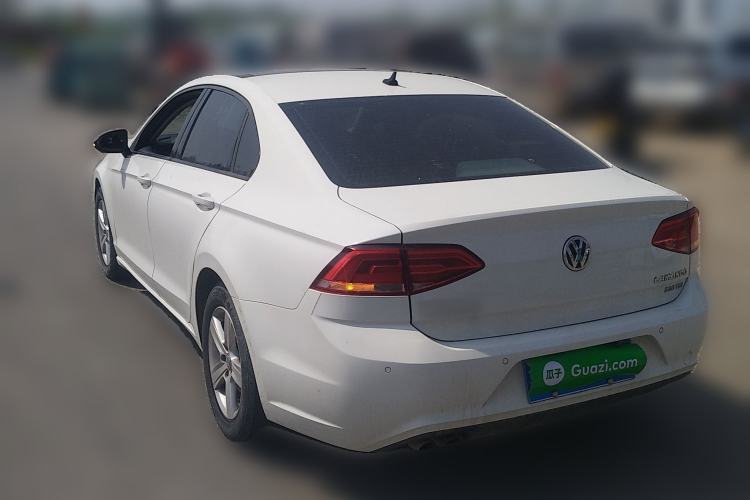 Used Volkswagen Lamando 2018 230TSI DSG Fashion Edition Exterior 3