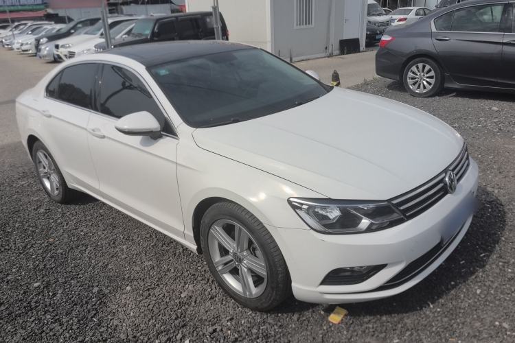 Used Volkswagen Lamando 2018 280TSI DSG Comfort Edition Exterior 4