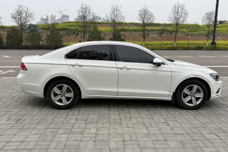 Used Volkswagen Lamando 2018 230TSI DSG Fashion Edition Exterior 4
