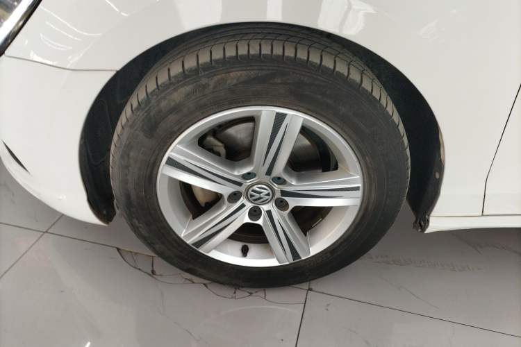 Used Volkswagen Lamando 2018 230TSI DSG Fashion Edition Exterior 4