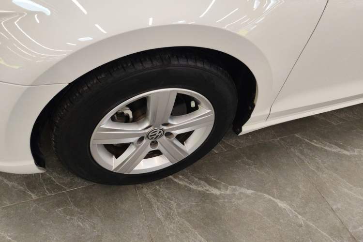 Used Volkswagen Lamando 2018 230TSI DSG Fashion Edition Exterior 4
