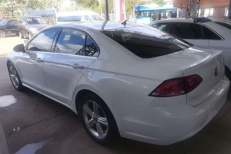 Used Volkswagen Lamando 2018 280TSI DSG Comfort Edition Exterior 5