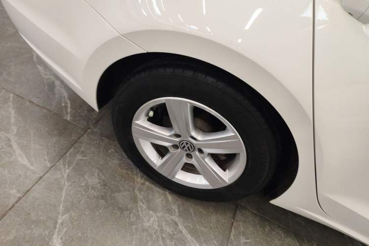 Used Volkswagen Lamando 2018 230TSI DSG Fashion Edition Exterior 5