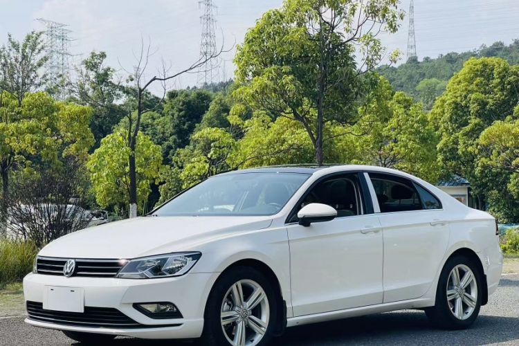 Used Volkswagen Lamando 2018 280TSI DSG Comfort Edition Exterior 8