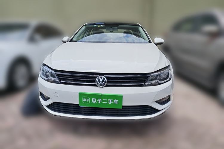 Used Volkswagen Lamando 2018 230TSI DSG Fashion Edition Front