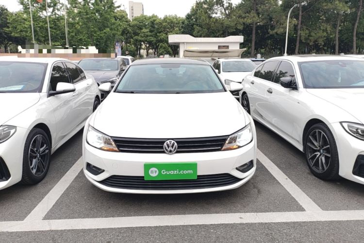 Used Volkswagen Lamando 2018 230TSI DSG Fashion Edition Front