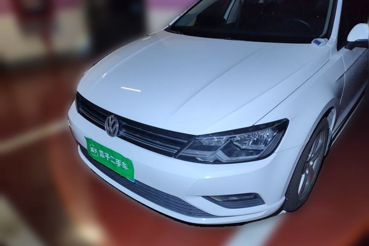 Used Volkswagen Lamando 2018 230TSI Manual Trend Edition Front