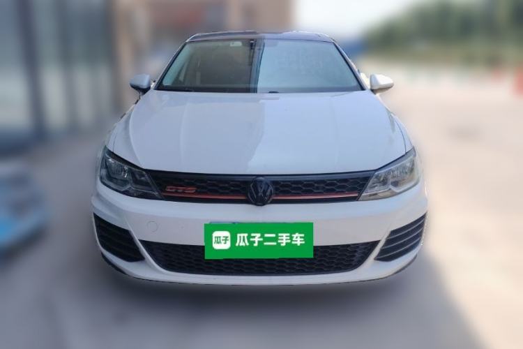 Used Volkswagen Lamando 2018 230TSI DSG Fashion Edition Front