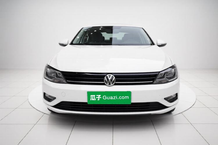 Used Volkswagen Lamando 2018 230TSI DSG Fashion Edition Front