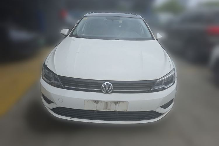 Used Volkswagen Lamando 2018 230TSI DSG Fashion Edition Front