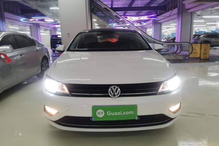 Used Volkswagen Lamando 2018 280TSI DSG Comfort Edition Front