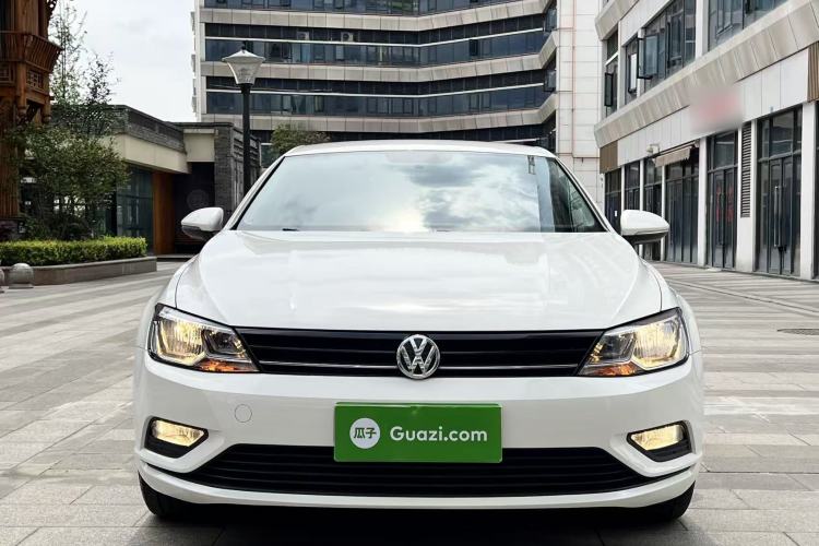 Used Volkswagen Lamando 2018 230TSI DSG Fashion Edition Front
