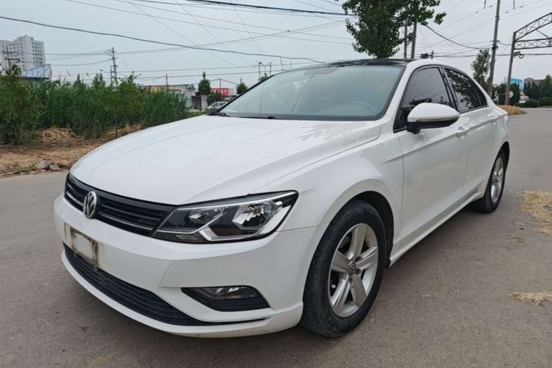 Used Volkswagen Lamando 2018 230TSI DSG Fashion Edition Front Left 45 Deg