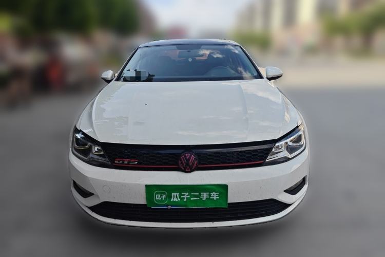 Used Volkswagen Lamando 2018 230TSI DSG Fashion Edition Front